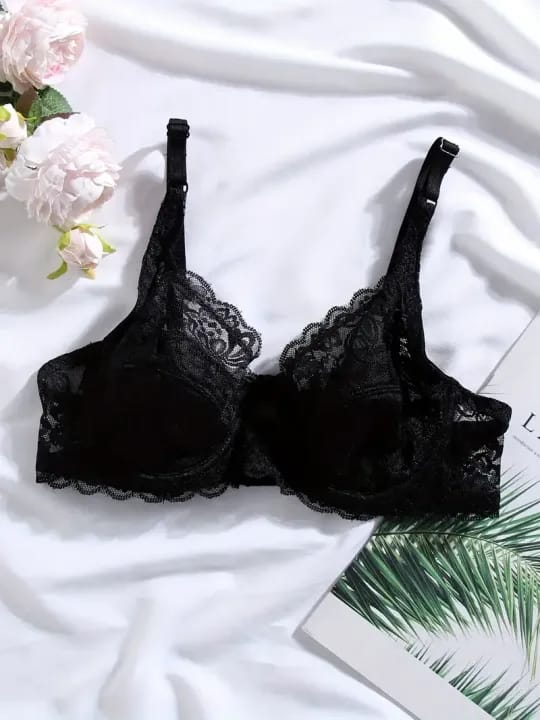 Floral Lace Push-Up Bras - Underwire Bras with No Padding, Solid Color Lace Design.