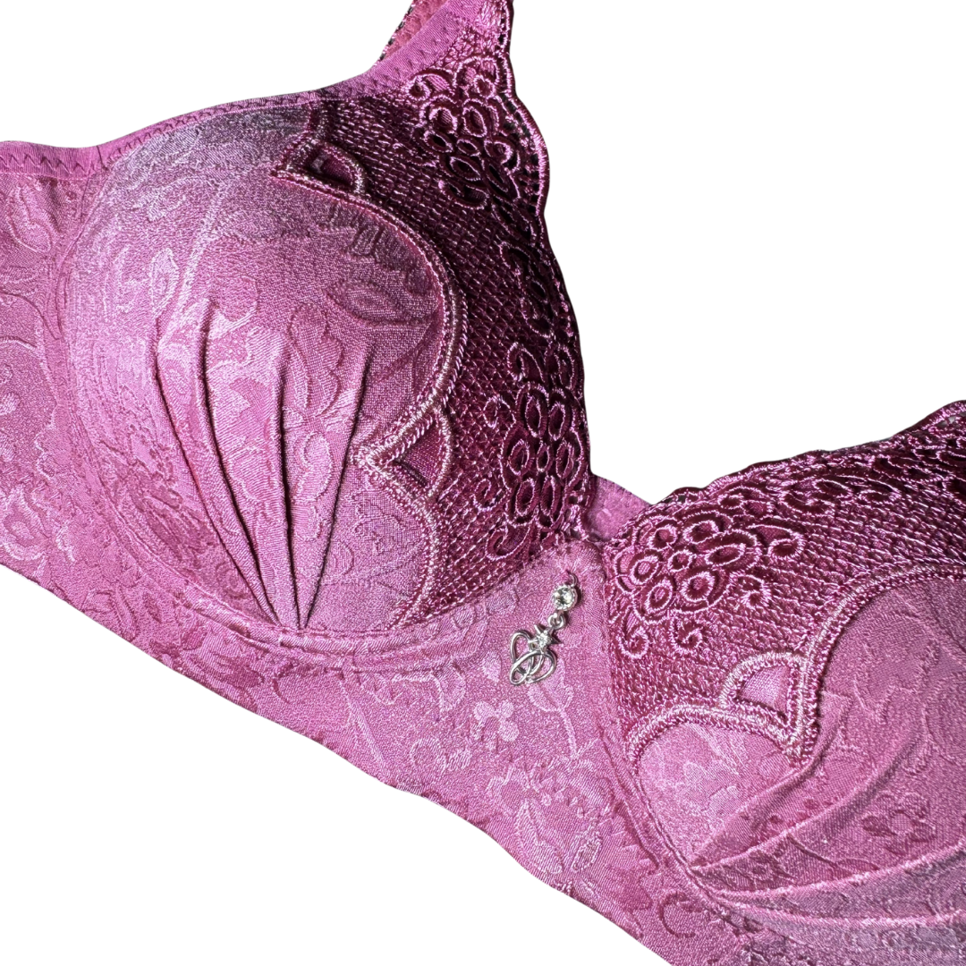 Floral Lace Push-Up Bra – Underwire, No Padding