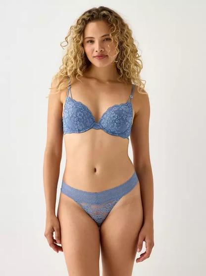 Push-up bra with lace and Penty